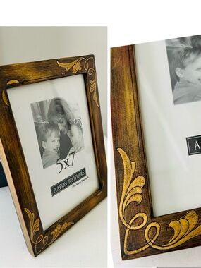 Aaron Brothers 5x7 Decorative Wood Picture Frame in Brown and Gold